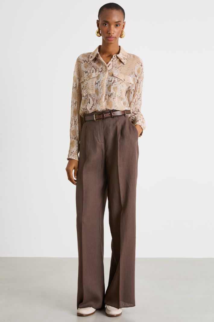 Animal-print georgette blouse Intrend