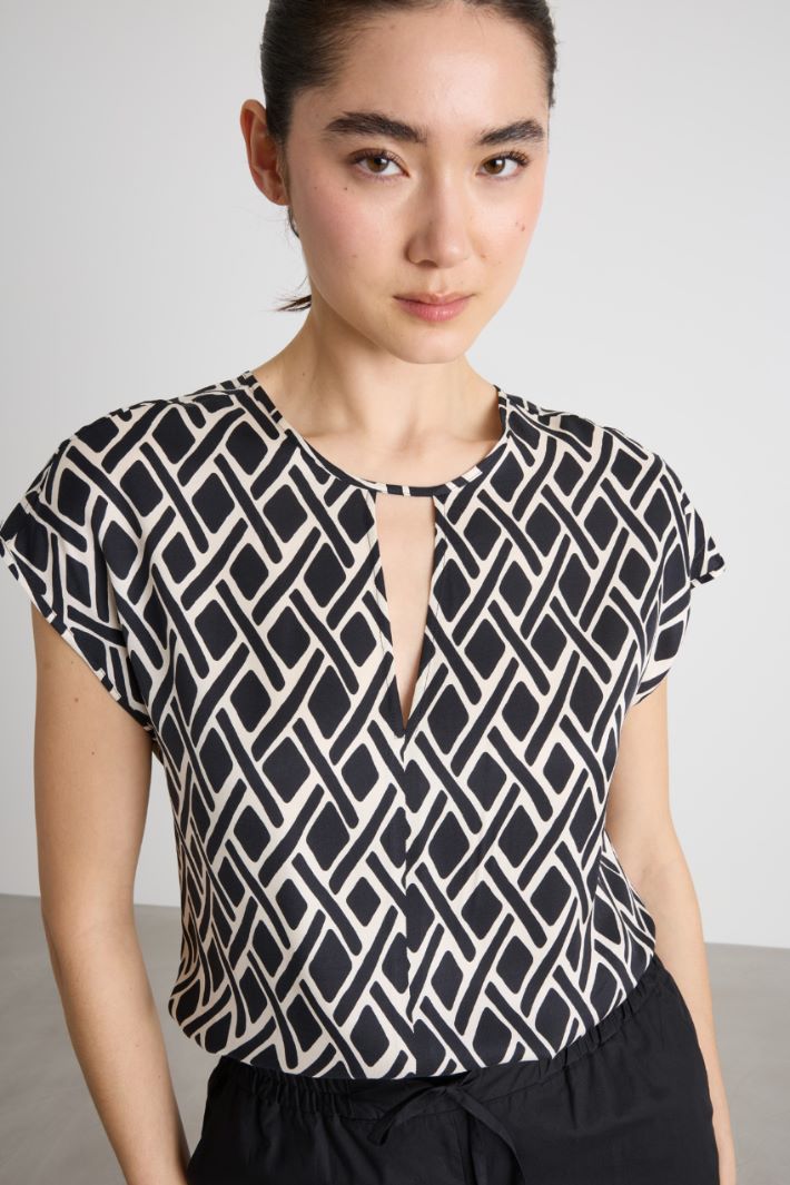 Blusa in twill a fantasia Intrend - 3