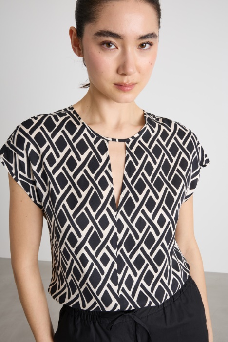 Blusa in twill a fantasia