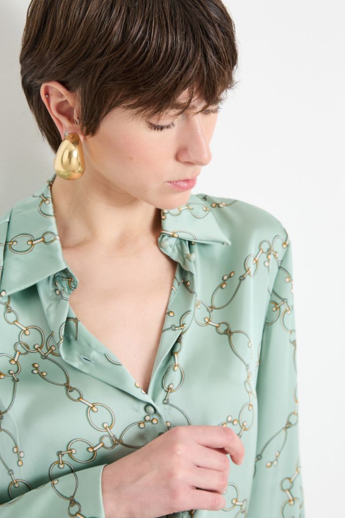 Printed satin blouse Intrend - 3