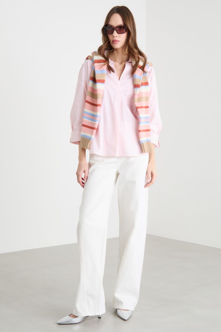 Wide-fit poplin shirt Intrend