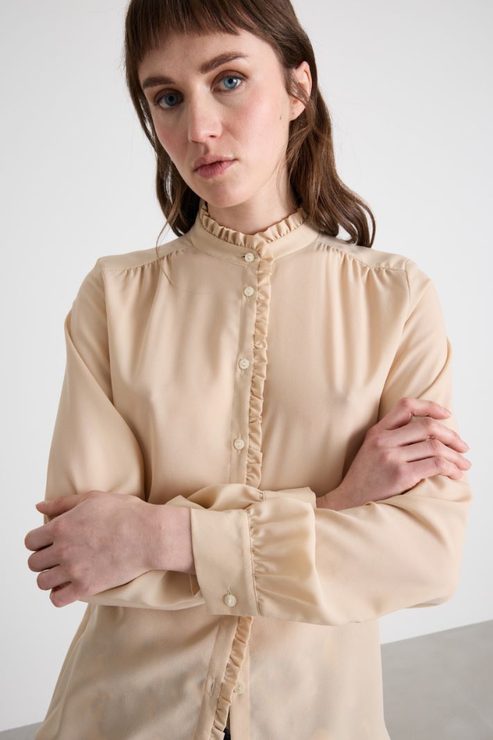 Blusa in crepe con rouches Intrend - 3