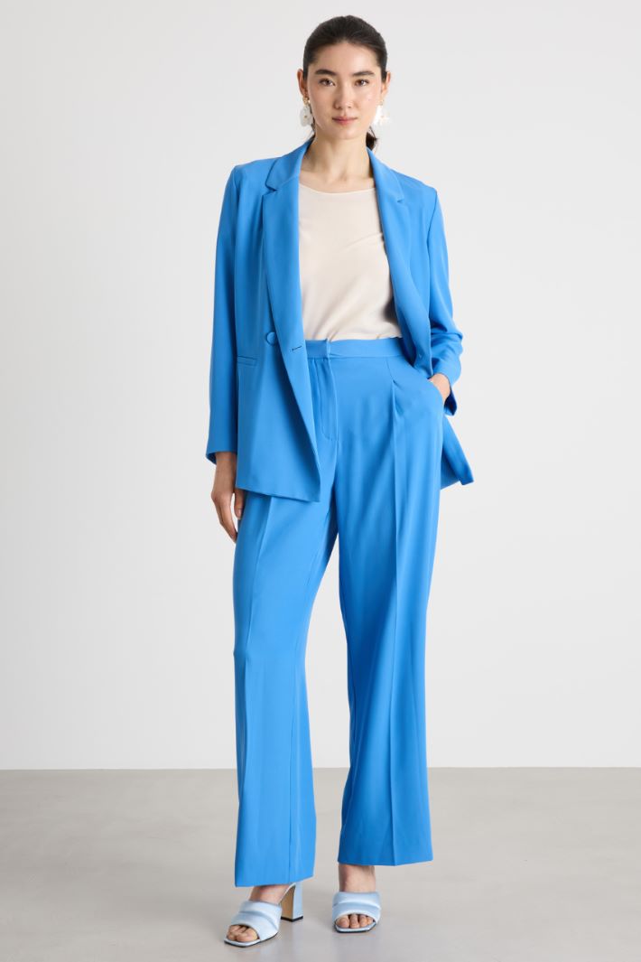 Blusa in raso Intrend