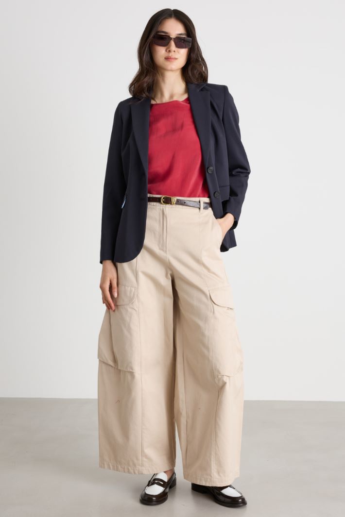 Blusa in raso Intrend