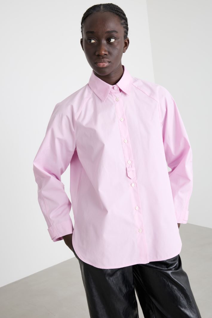 Camicia in popeline con applicazione floreale Intrend - 3