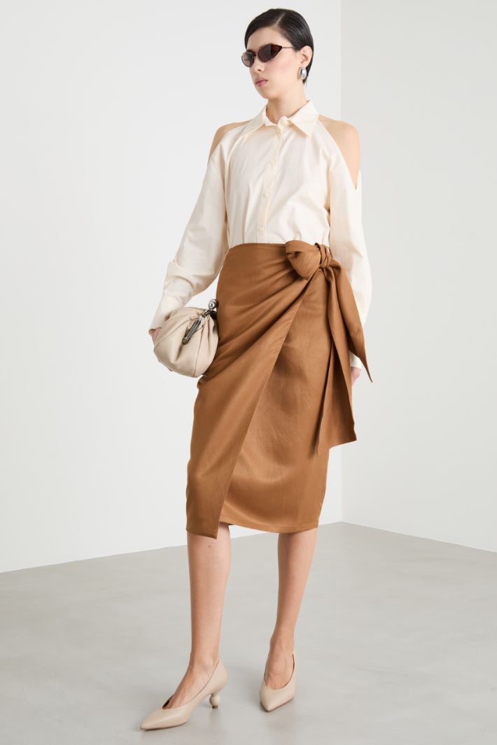 Cut-out poplin shirt Intrend