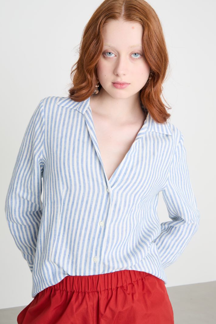 V-neck linen shirt Intrend - 2