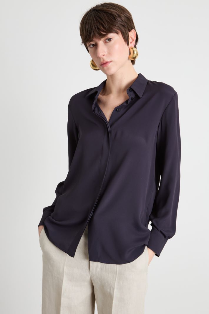 Floral appliqué blouse Intrend - 2