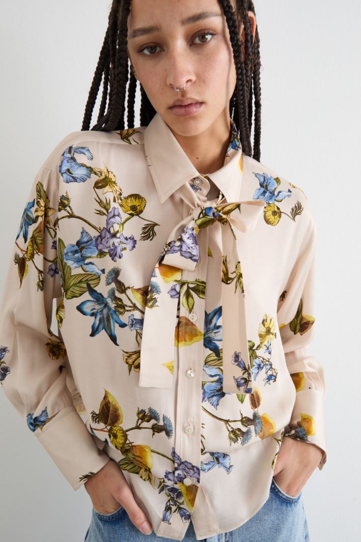 Printed twill blouse Intrend - 3