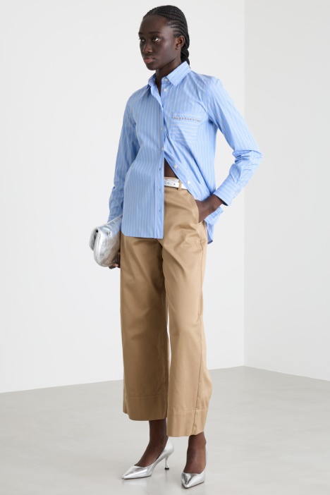 Camicia con taschino ricamato Intrend