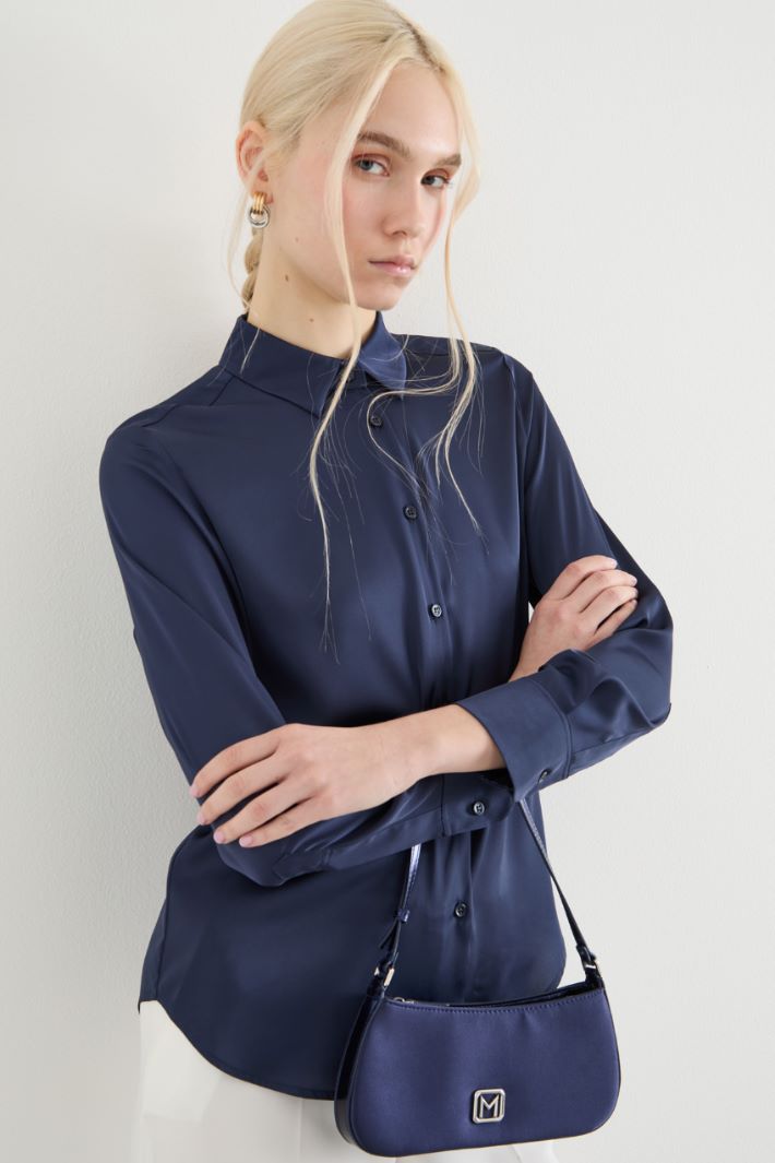 Lightweight stretch satin blouse Intrend - 2