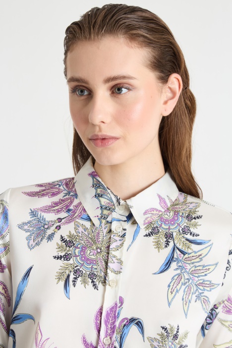Blusa in twill stampato
