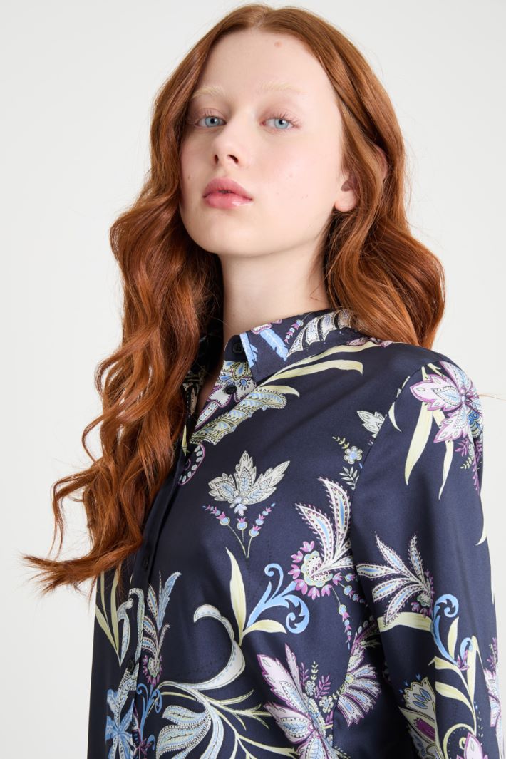 Printed twill blouse Intrend - 3