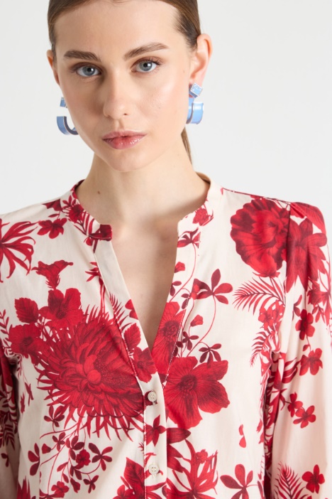 Blusa de muselina estampada