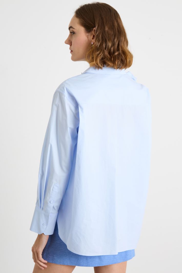 Ruffle and Floral Appliqué Shirt Intrend - 4