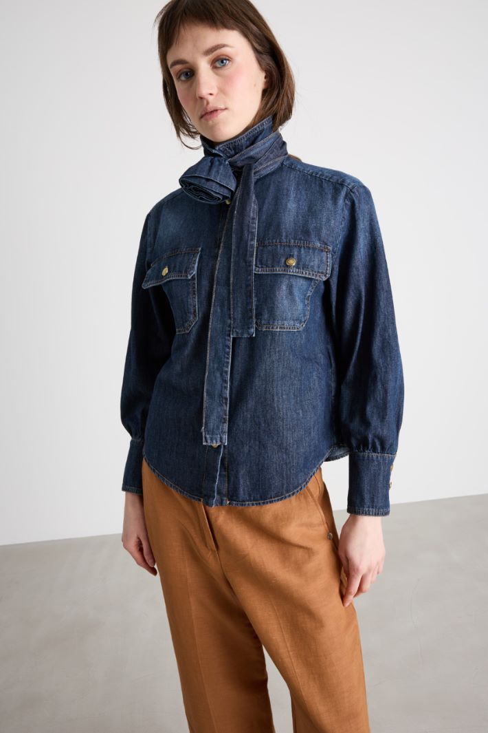 Camicia con applicazione floreale Intrend - 2