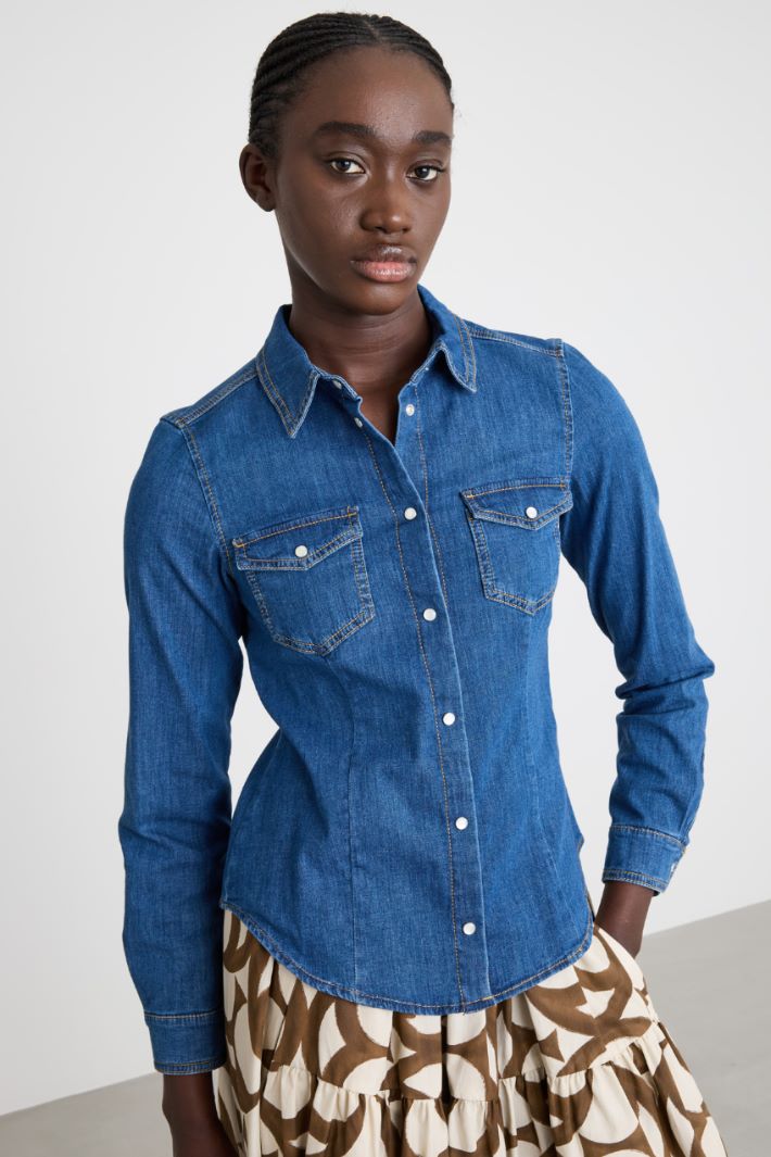 Camicia con tasche applicate Intrend - 3