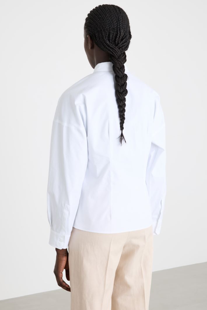Camicia in popeline con tasche Intrend - 4
