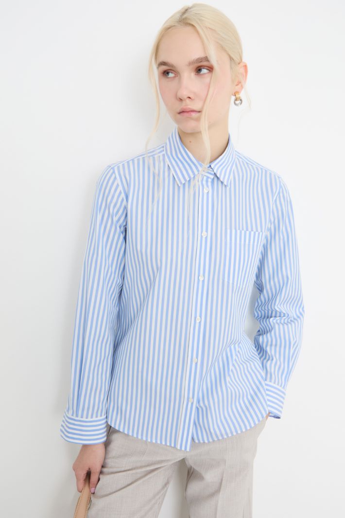 Straight-cut poplin shirt Intrend - 2