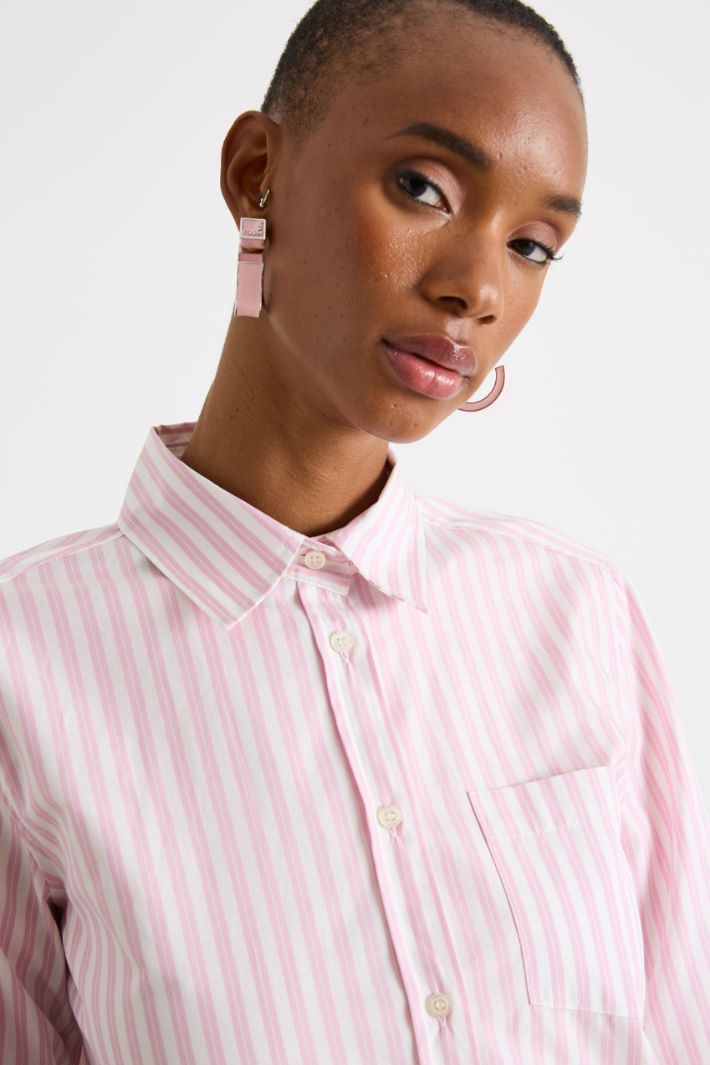Straight-cut poplin shirt Intrend - 3