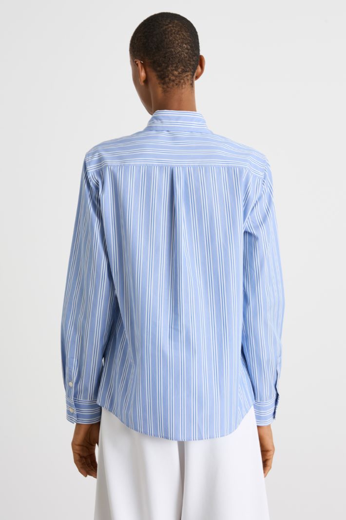 Straight-cut poplin shirt Intrend - 4