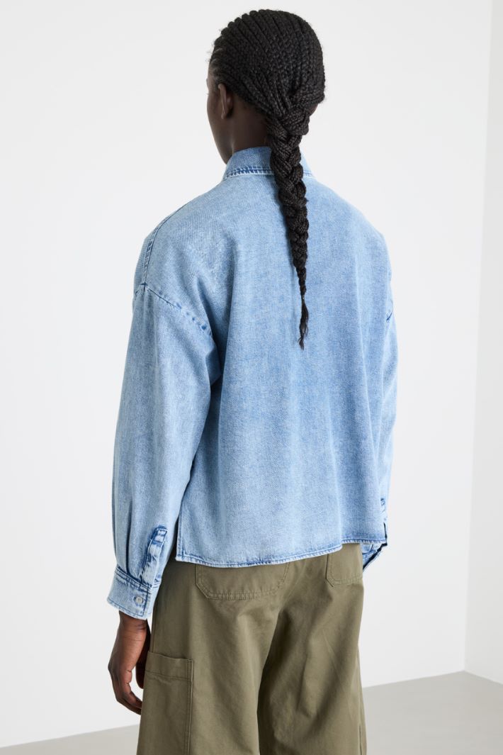 Camicia boxy con fondo asimmetrico Intrend - 4