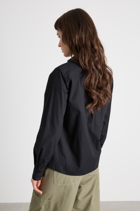 Camisa con bolsillo de pecho