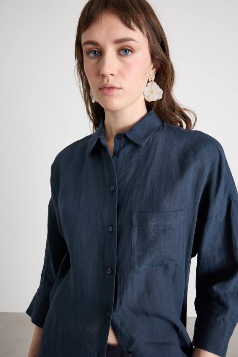 Camicia in tela con maniche tre quarti