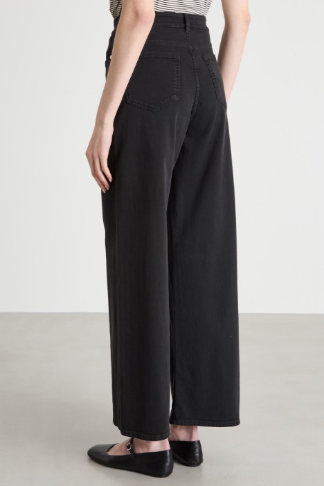 Pantalone ampio in drill