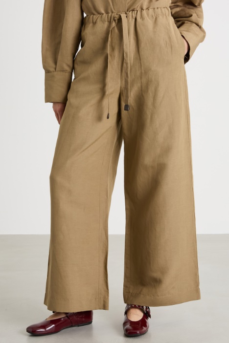 Pantalone ampio stile jogging