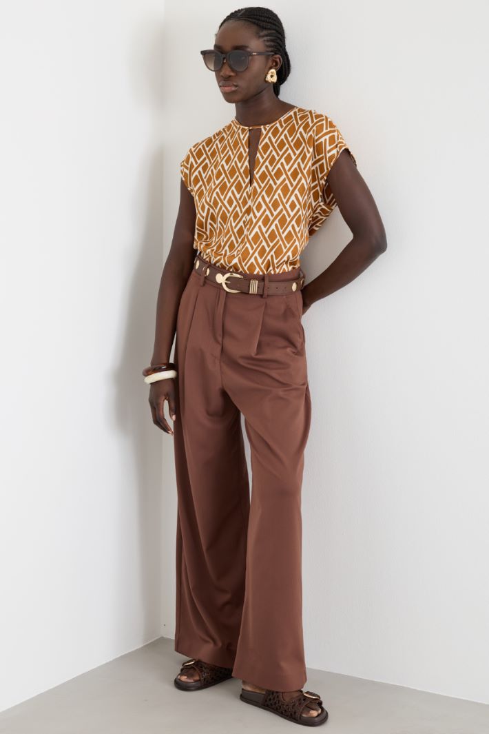 Pantalone ampio con pieghe Intrend