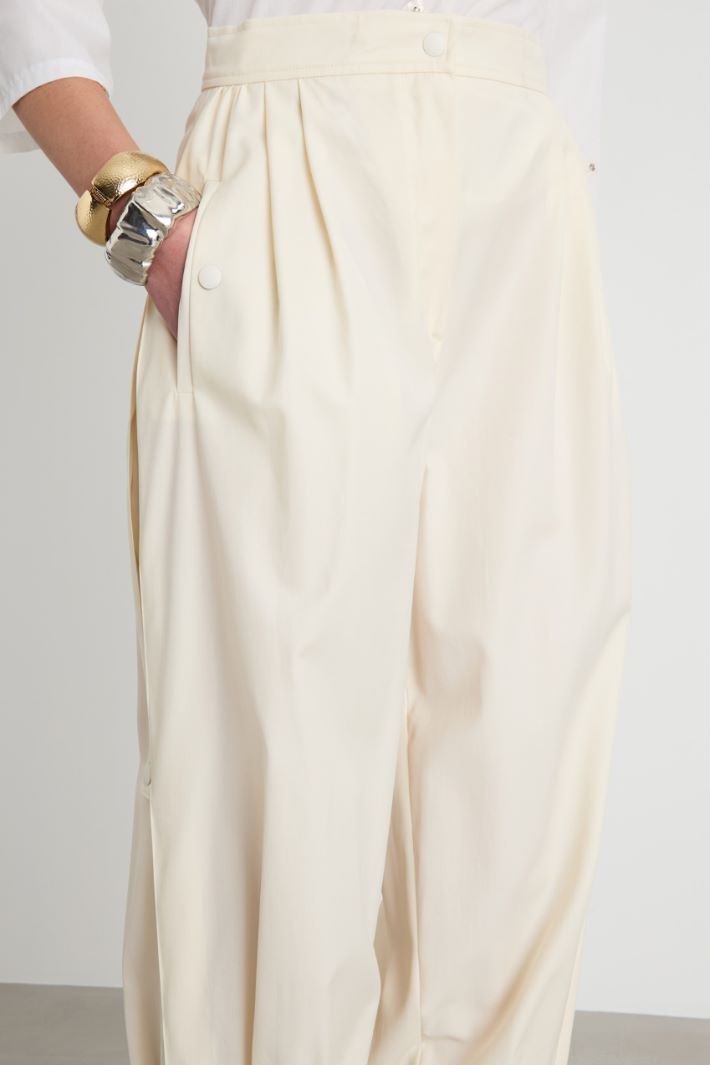 High-waisted balloon trousers Intrend - 3