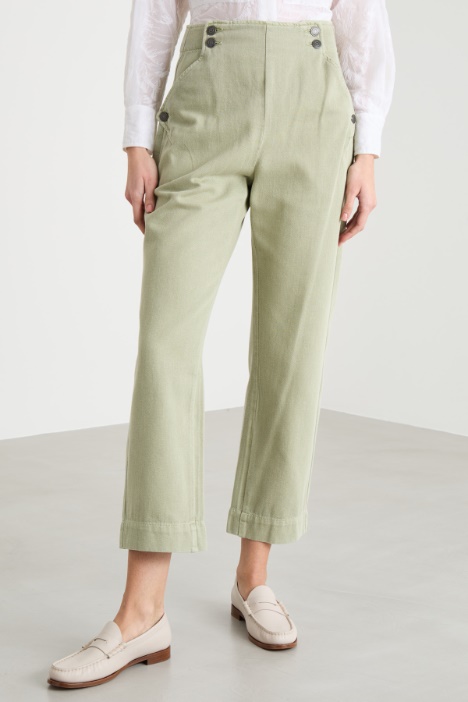 Pantalone con abbottonatura marinière