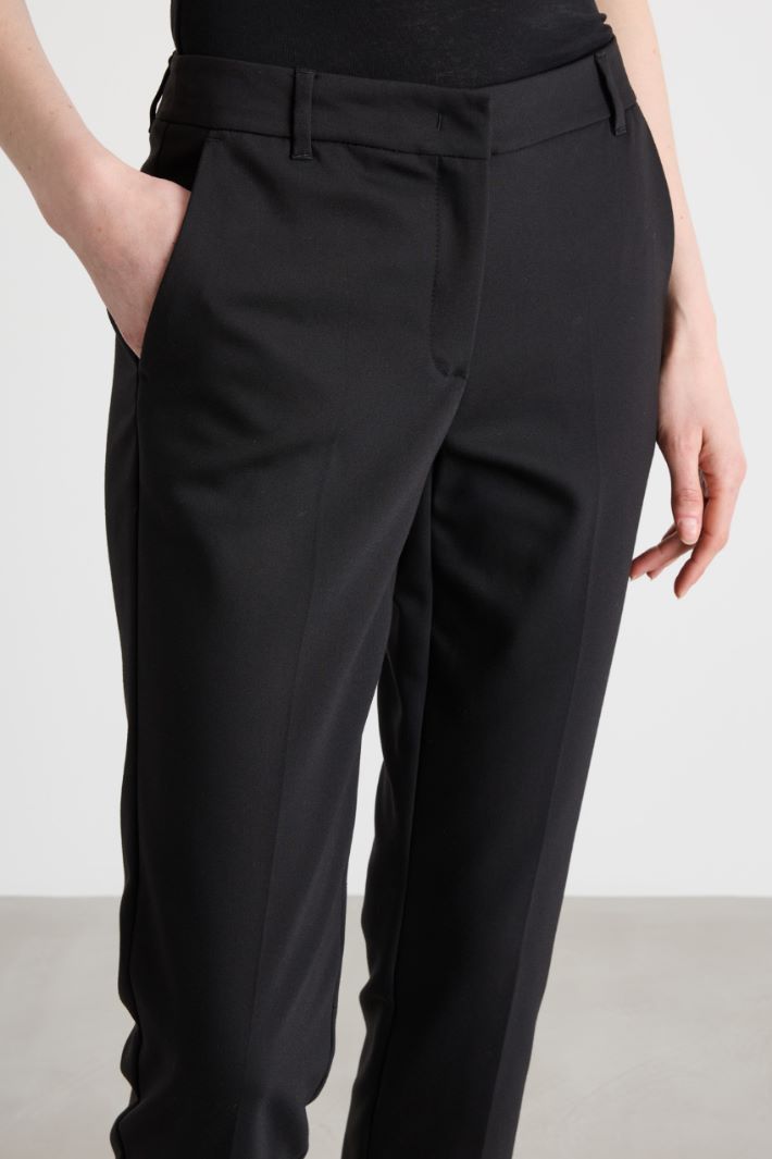 Pantalone a sigaretta con spacchi Intrend - 3