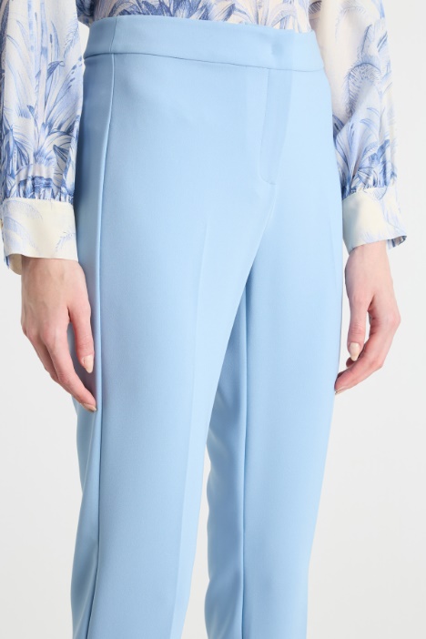 Pantalón ajustado de cady