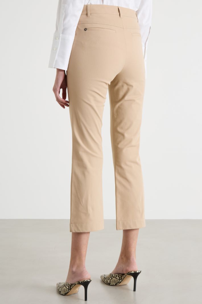 Slim-fit cropped trousers Intrend - 4