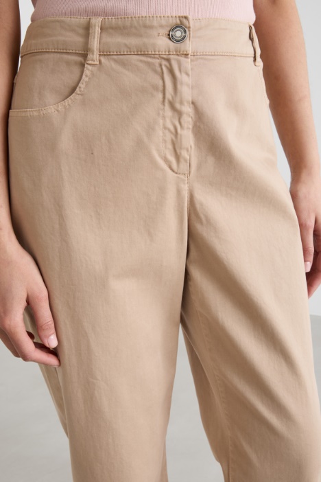 Pantaloni in raso
