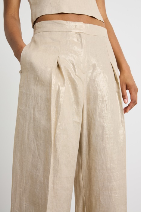 Pantalone ampio in tela laminata