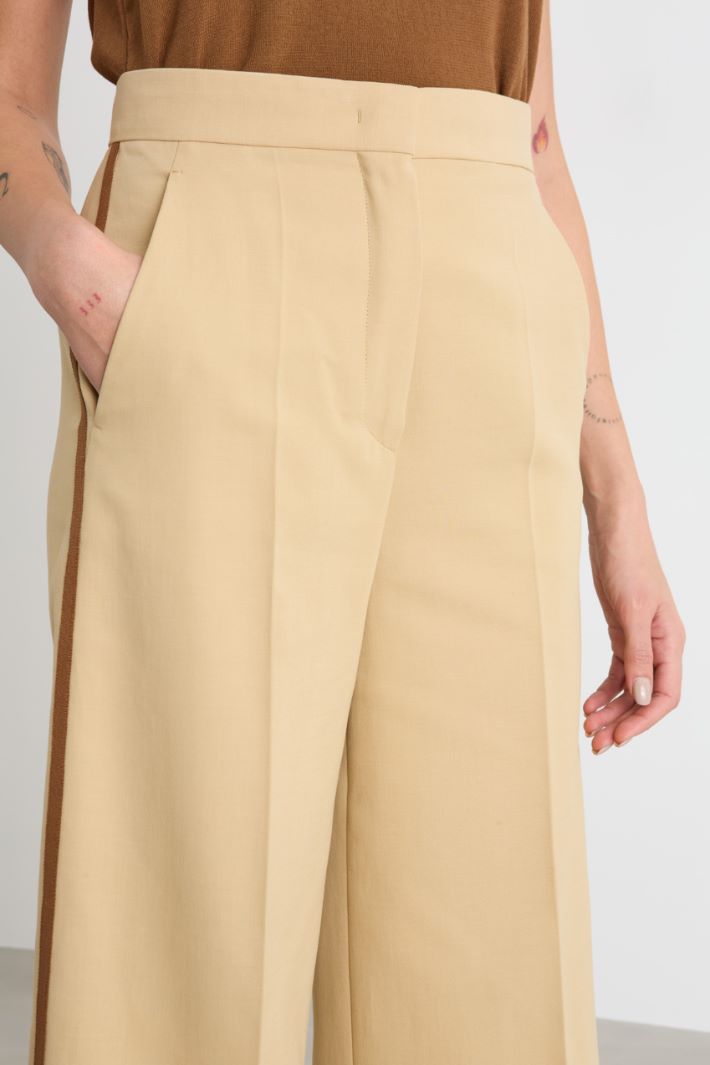 Flared double twill trousers Intrend - 3