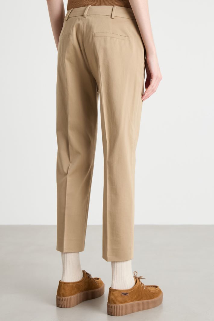 Pantalone crop in raso stretch Intrend - 4