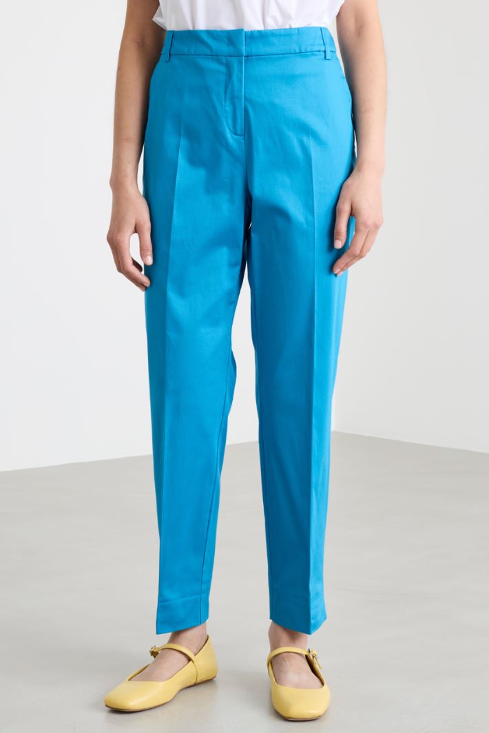 Stretch-cotton satin cigarette trousers Intrend - 2