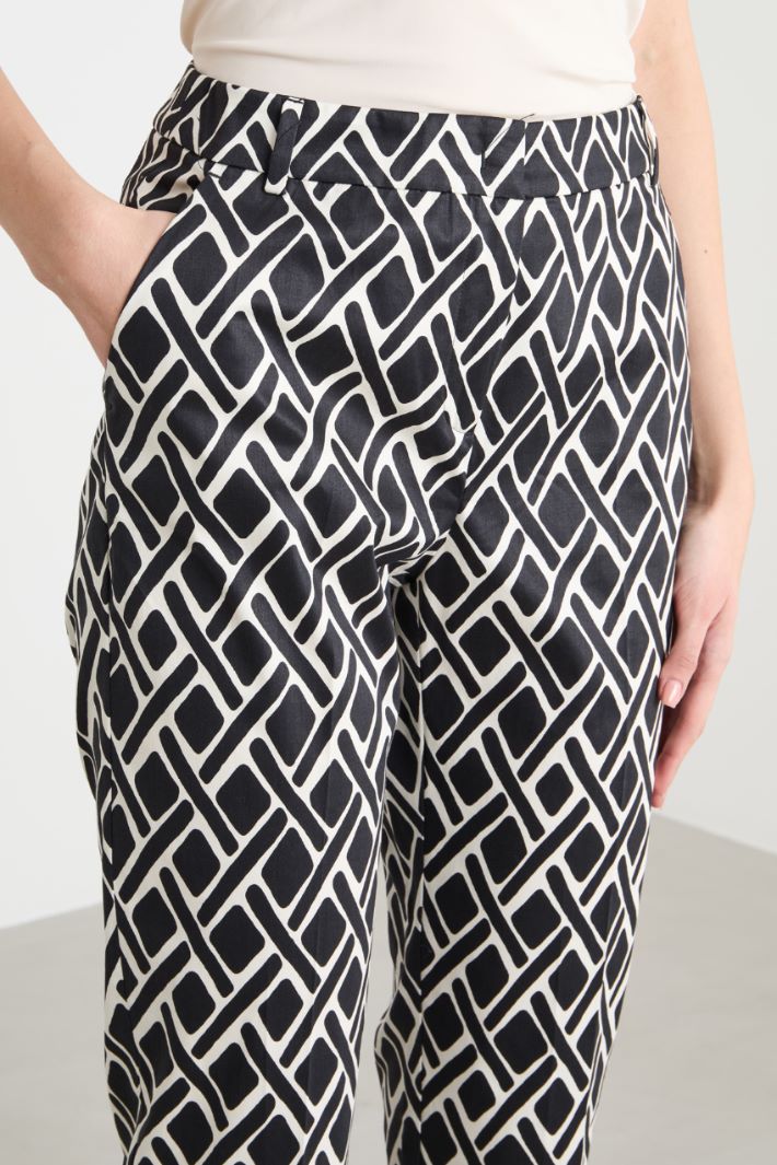 Pantalone a sigaretta con tasche Intrend - 3