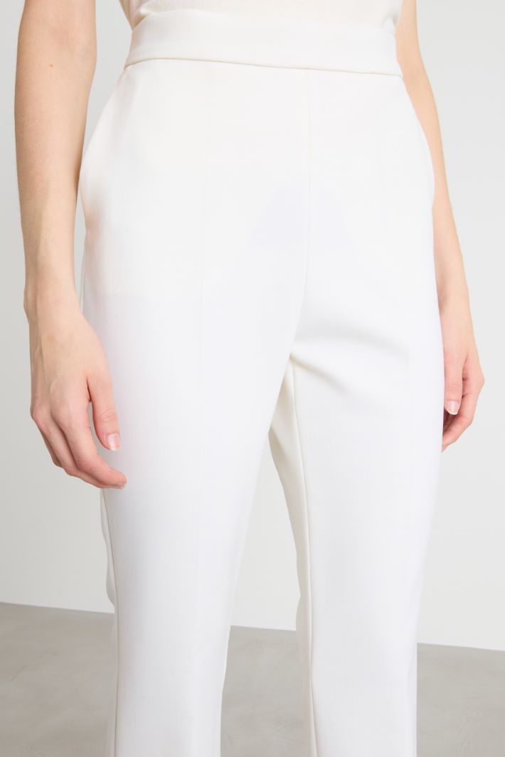 Flared cropped trousers Intrend - 3