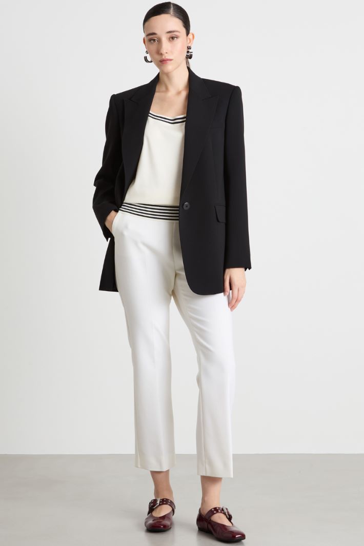 Flared cropped trousers Intrend