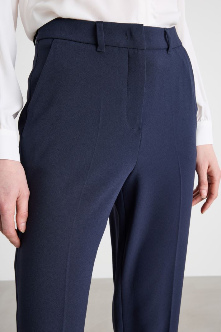 Floral Appliqué Trousers Intrend - 3