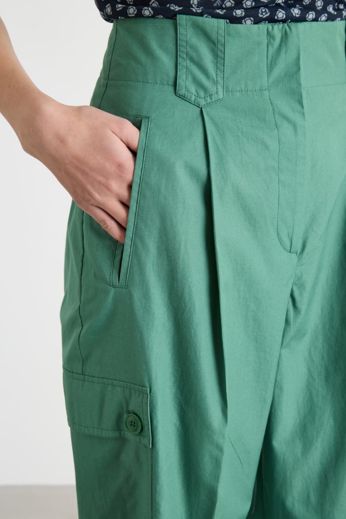 Cargo trousers in poplin Intrend - 3