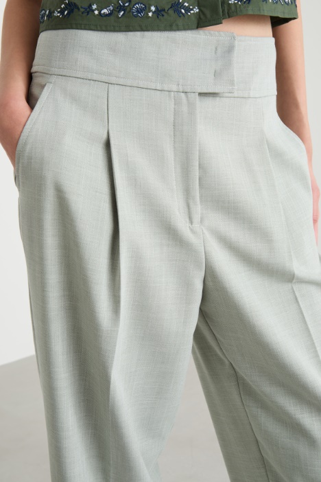 Pantalone con pinces