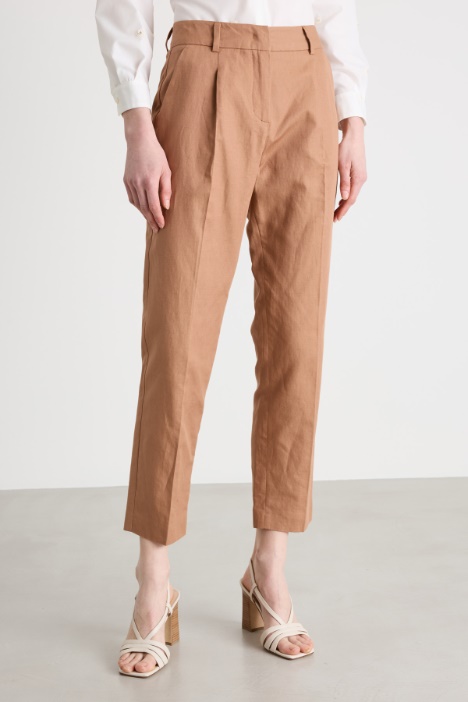 Pantalone carrot in stuoia