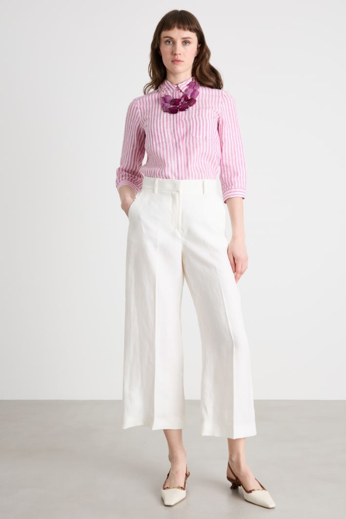 Pantalone ampio con piega stirata Intrend