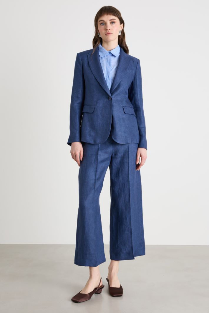 Pantalone ampio con piega stirata Intrend